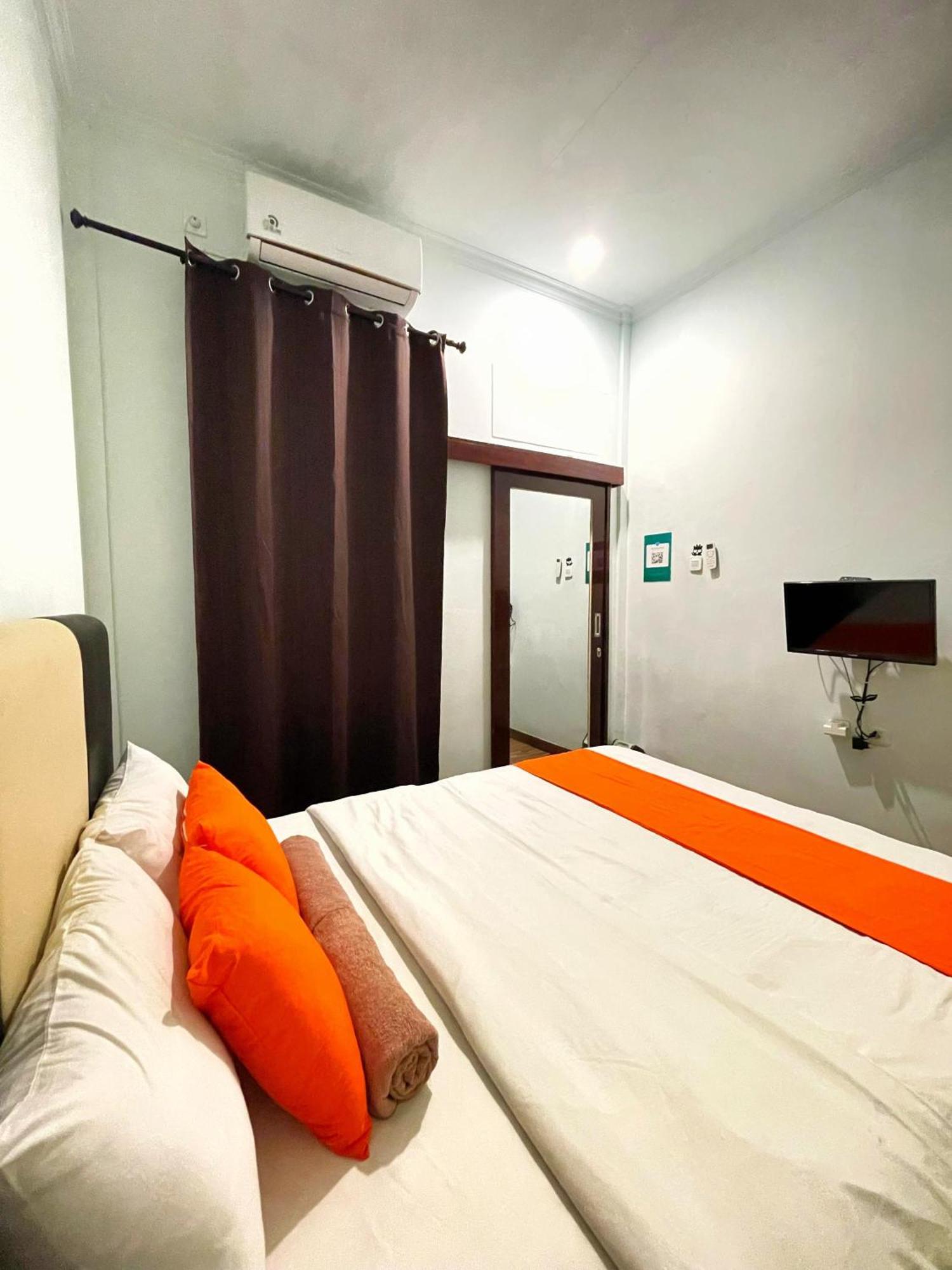 ROOM Hostel Near Ijen Banyuwangi  Exterior foto